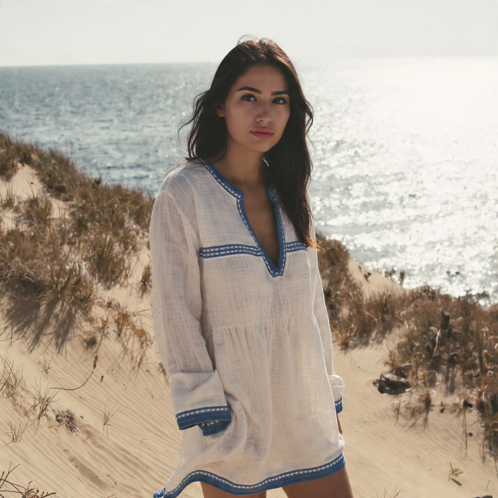 Contrast Against Coastal Fashion Colors