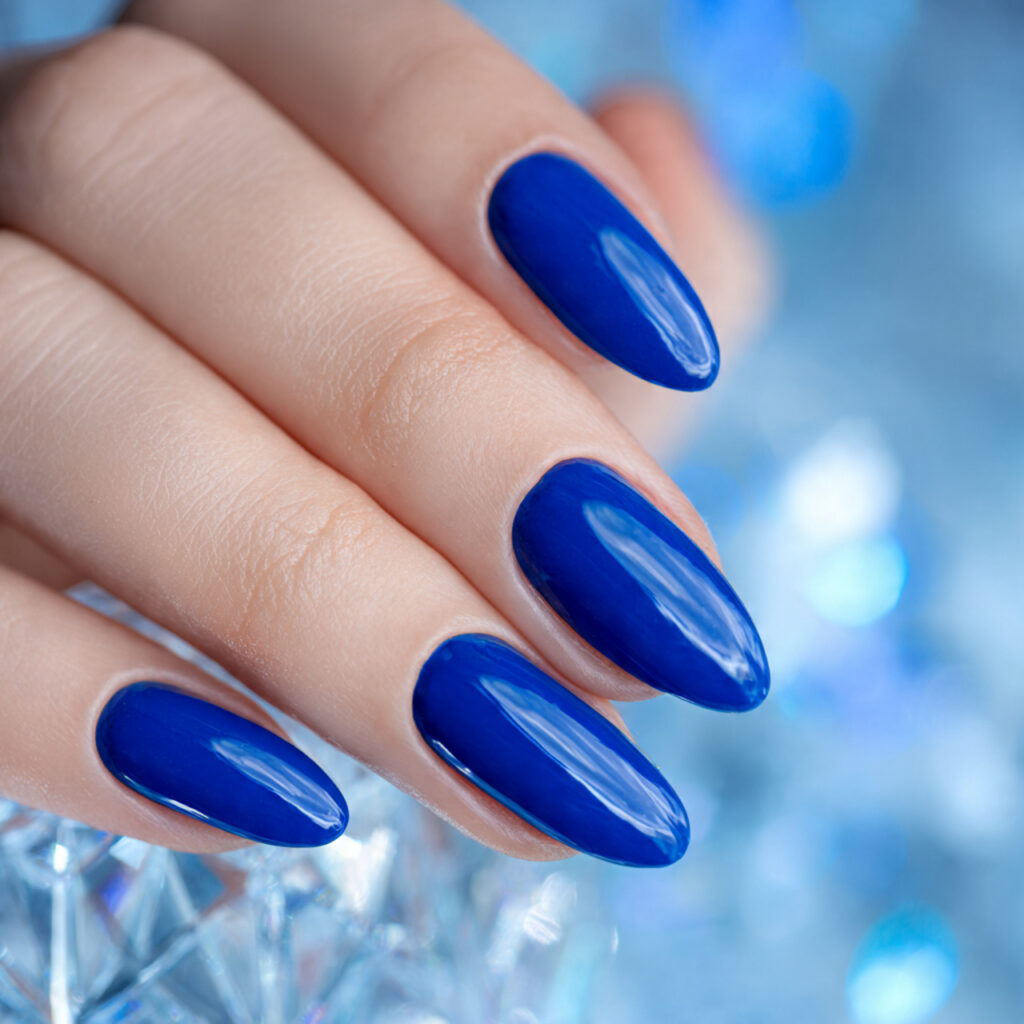 Oval Nails Blue