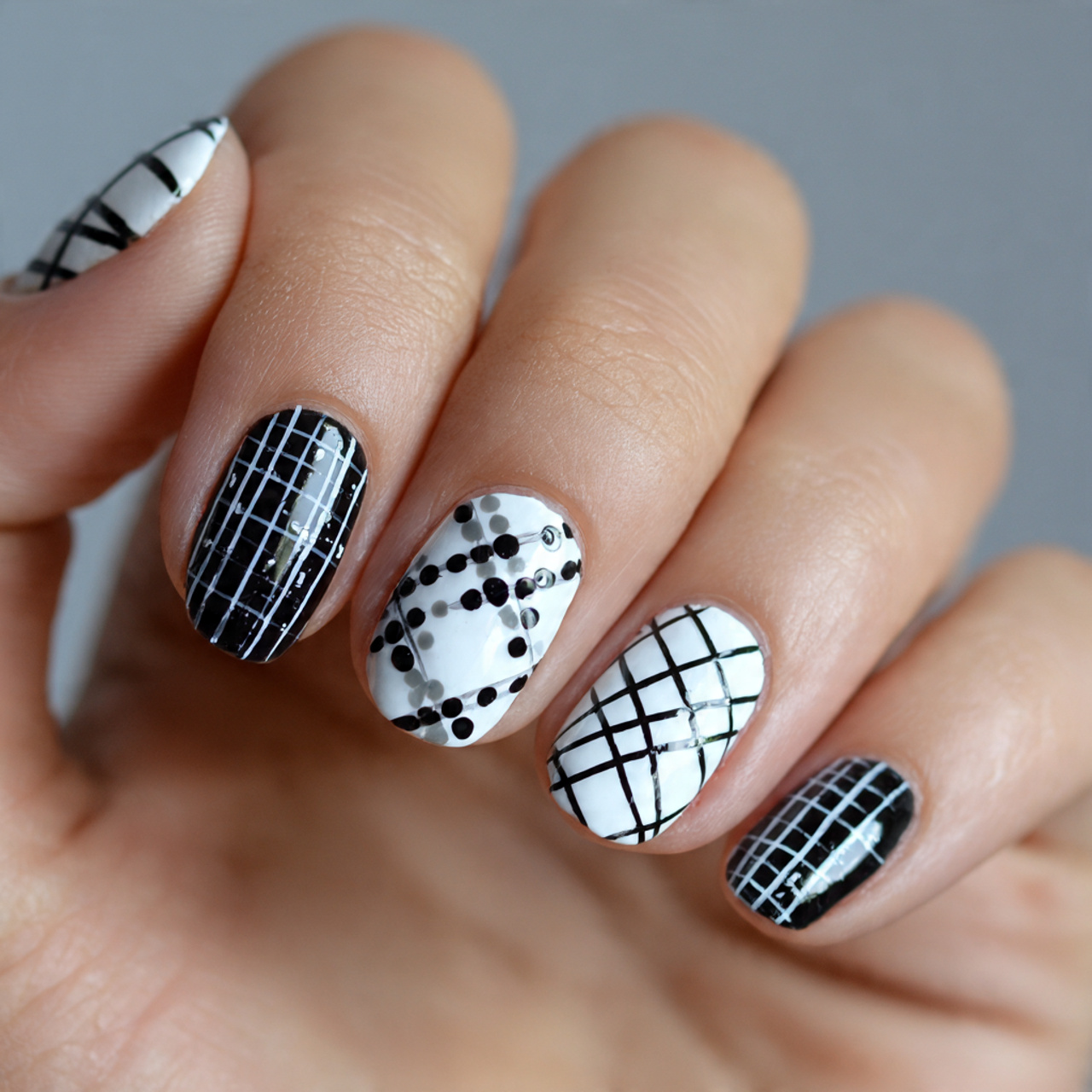 Black And White Nails Inspiration