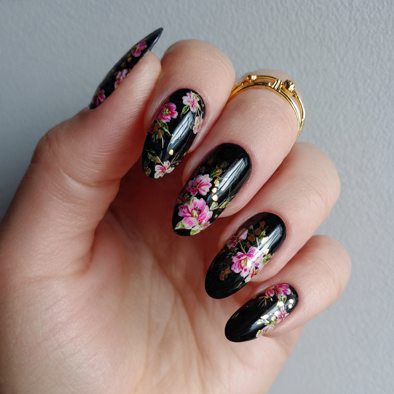 Black Nails Ideas for Spring