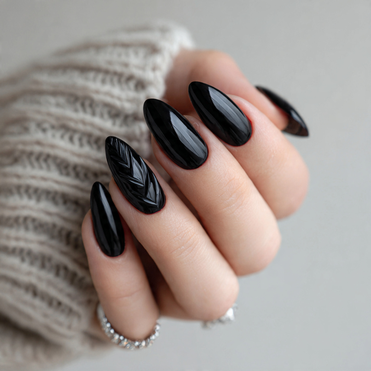Black Almond Minimalist Nails