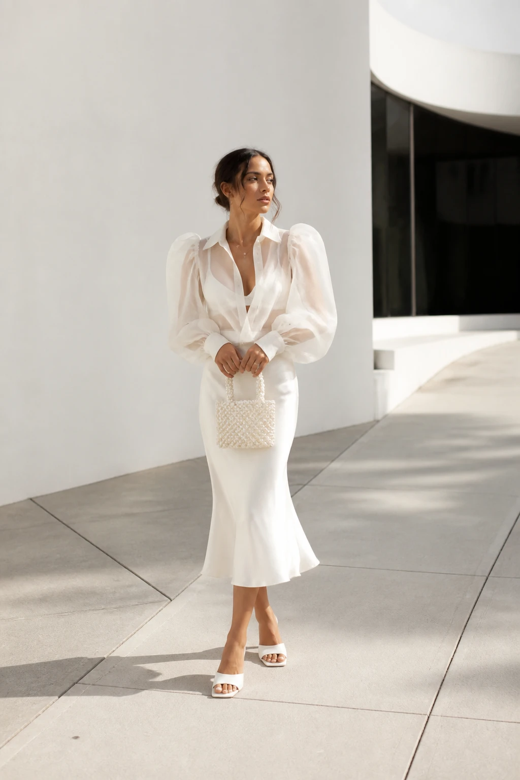 17 All White Party Outfits Ideas for a Chic and Elegant Statement Look 11 Item 10